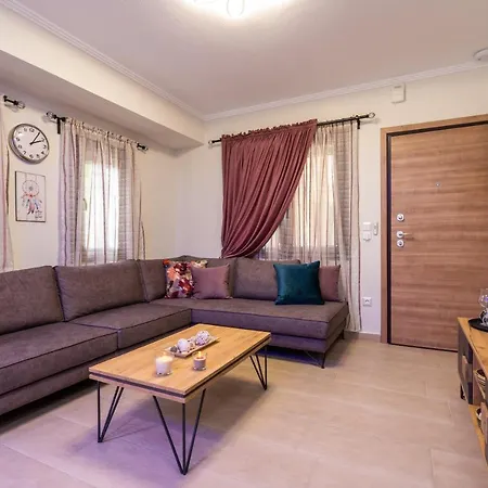 Apartment νεφέλη: ολόκληρο σπίτι για αξέχαστες διακοπές στη σιβηρή *