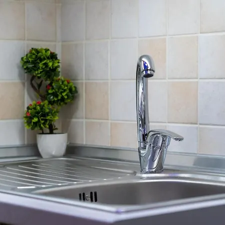 νεφέλη-σπίτι ολόκληρο για αξέχαστες διακοπές στην σιβηρη Siviri