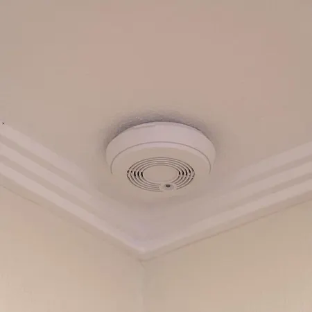 Apartament νεφέλη-σπίτι ολόκληρο για αξέχαστες διακοπές στην σιβηρη