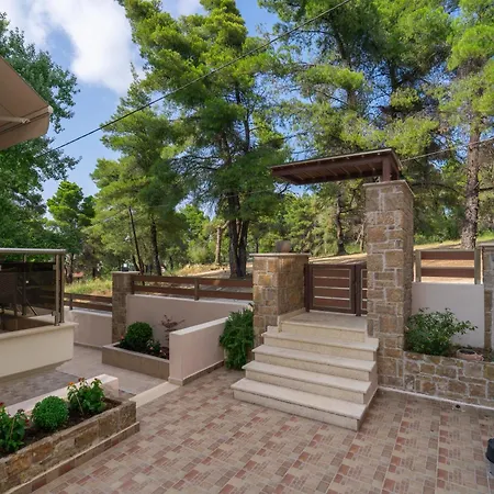 νεφέλη-σπίτι ολόκληρο για αξέχαστες διακοπές στην σιβηρη Apartament