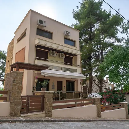 νεφέλη-σπίτι ολόκληρο για αξέχαστες διακοπές στην σιβηρη * Siviri