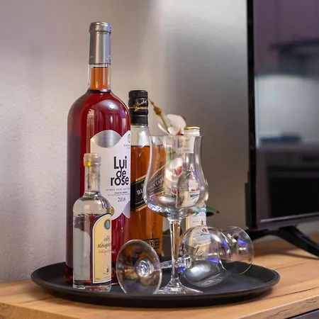 νεφέλη-σπίτι ολόκληρο για αξέχαστες διακοπές στην σιβηρη