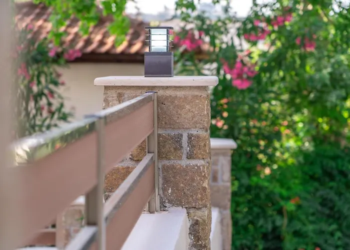 νεφέλη-σπίτι ολόκληρο για αξέχαστες διακοπές στην σιβηρη Appartement *