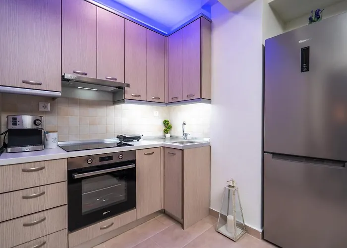 Appartement νεφέλη-σπίτι ολόκληρο για αξέχαστες διακοπές στην σιβηρη *