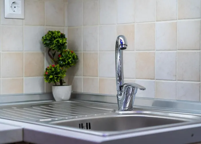 νεφέλη-σπίτι ολόκληρο για αξέχαστες διακοπές στην σιβηρη Siviri