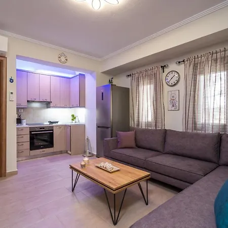 νεφέλη-σπίτι ολόκληρο για αξέχαστες διακοπές στην σιβηρη Apartmán