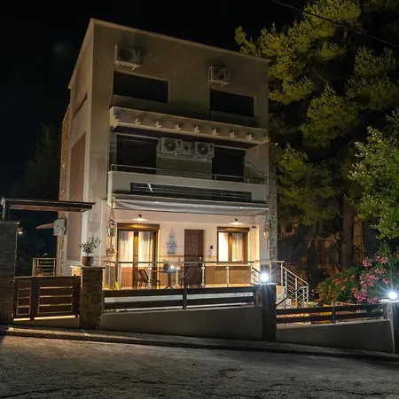 νεφέλη-σπίτι ολόκληρο για αξέχαστες διακοπές στην σιβηρη Apartmán